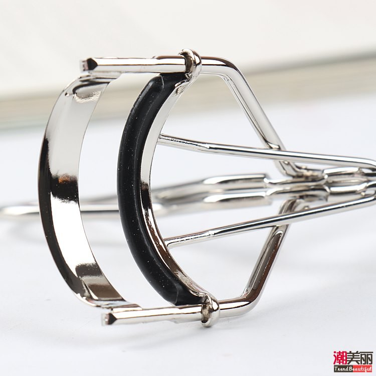 Bấm mi Innisfree Premium Eyelash Curler