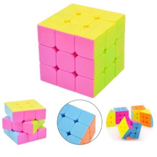 Rubic 3x3 hàng xịn trơn rất dễ xoay ko rít tí nào