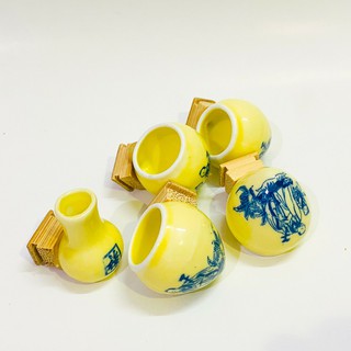 Cóng sứ khuyên