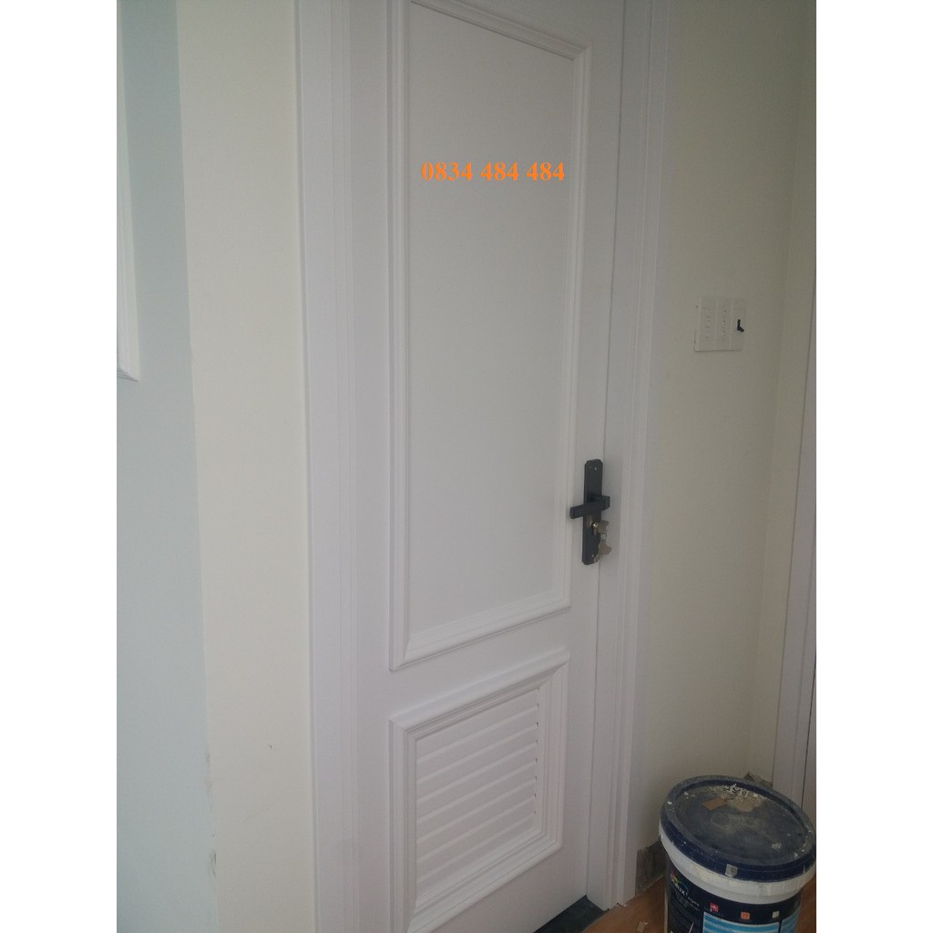 CỬA NHỰA GỖ COMPOSITE ỐP PHÀO CHỈ KẾT HỢP LÁ SÁCH | BigBuy360 - bigbuy360.vn