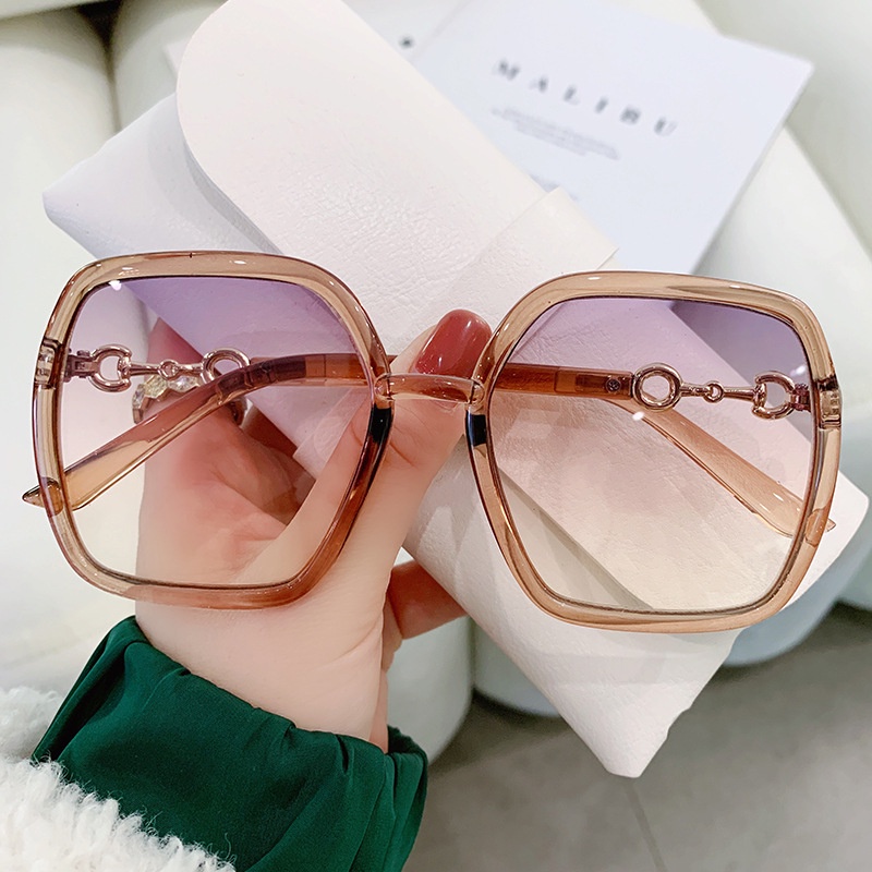 Kính Mát Gọng Vuông Chống Tia UV Thời Trang Cho Nữ