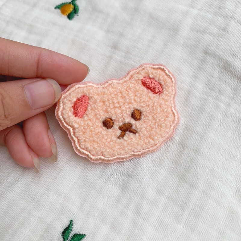 Hình ủi thêu gấu, sticker gấu thêu tai tròn