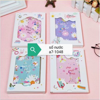 Sổ bìa có nước