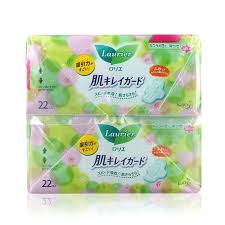 Băng Vệ Sinh Laurier Nhật