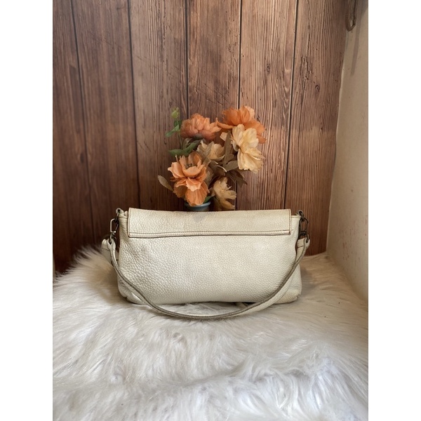 Túi da bò 2 bản dây đeo màu trắng kem