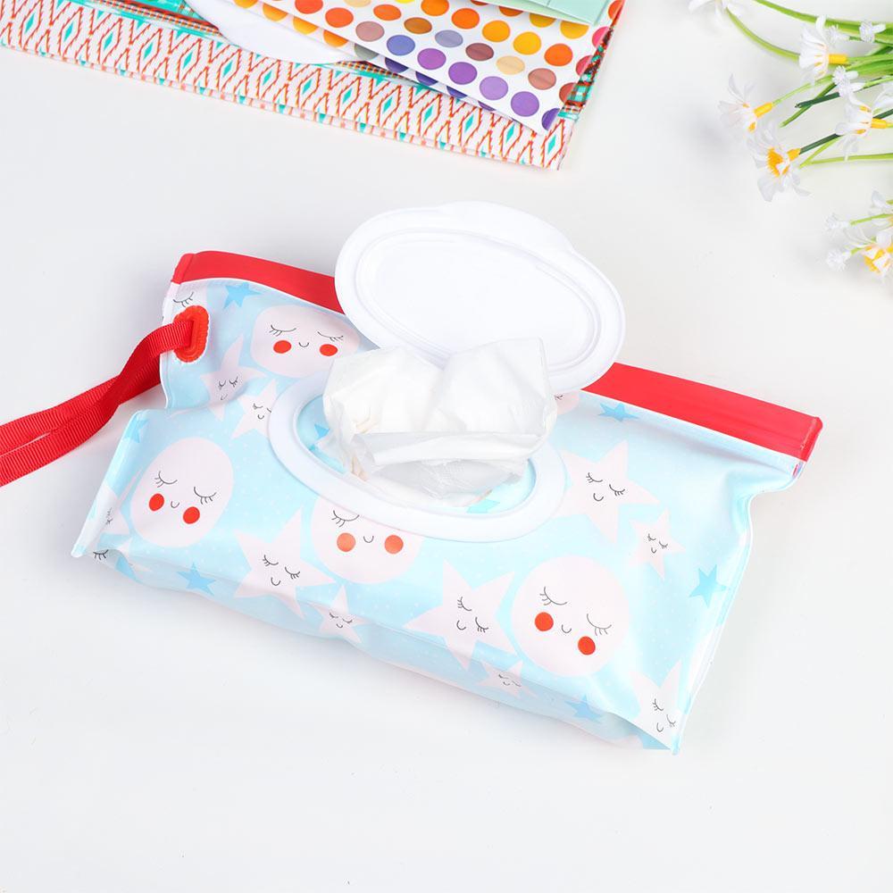 Hộp Đựng Khăn Giấy Ướt Nắp Lật Có Dây Đeo Thời Trang Dễ Thương Kích Thước Nhỏ Gọn 1