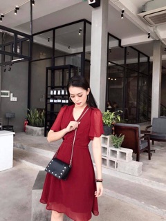 Đầm phối voan