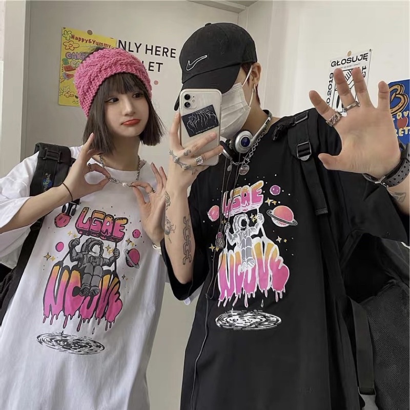 Áo thun nam nữ , áo phông shopcossi chất cotton hình chữ hồng