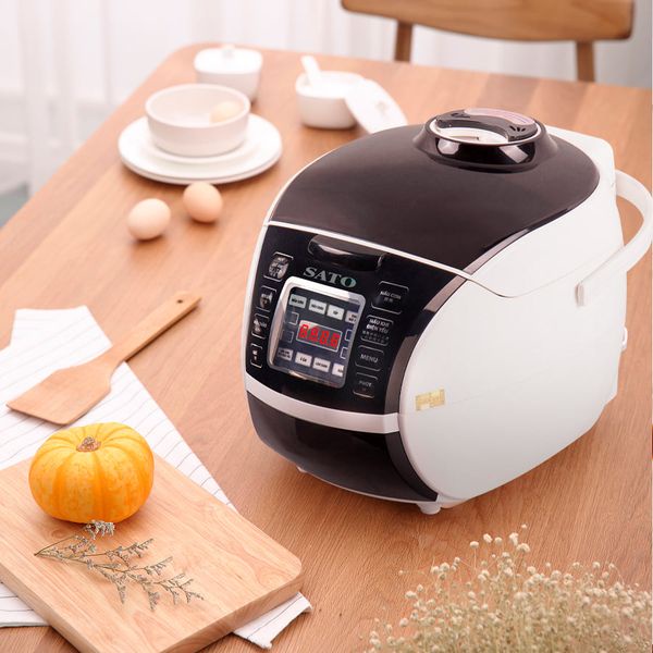 Nồi Cơm Điện Tử SATO 18DT021 1.8L Bảo Hành 12 Tháng