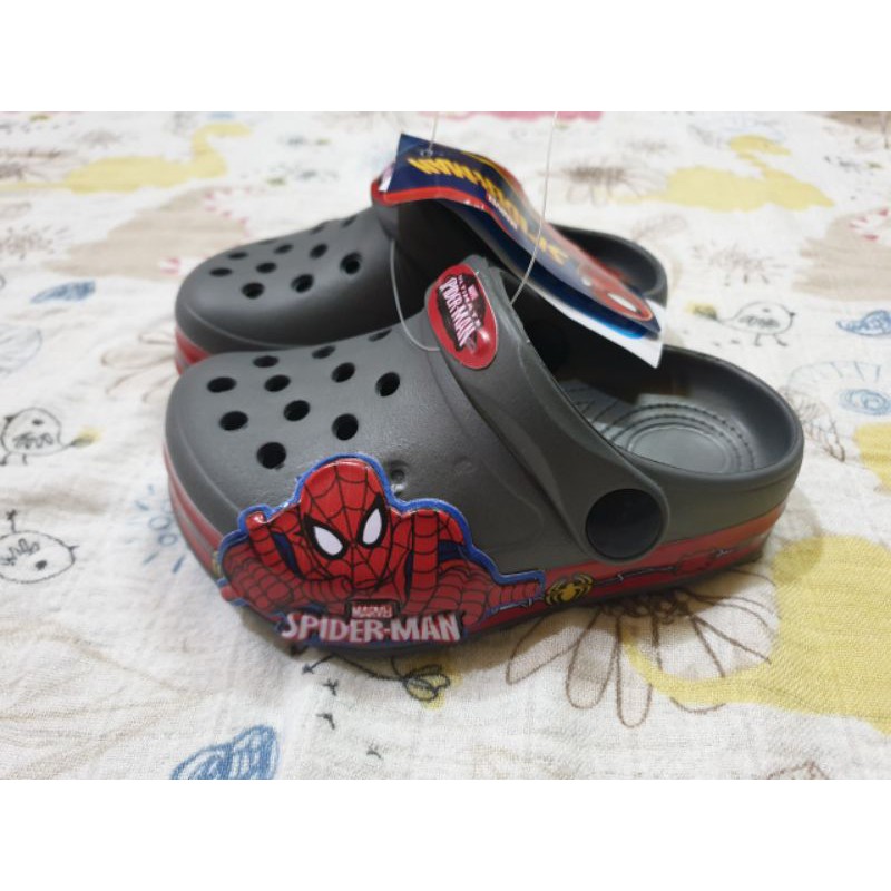 Giày sục Spider man Thái Lan chất liệu nhựa siêu mềm nhẹ cho bé trai
