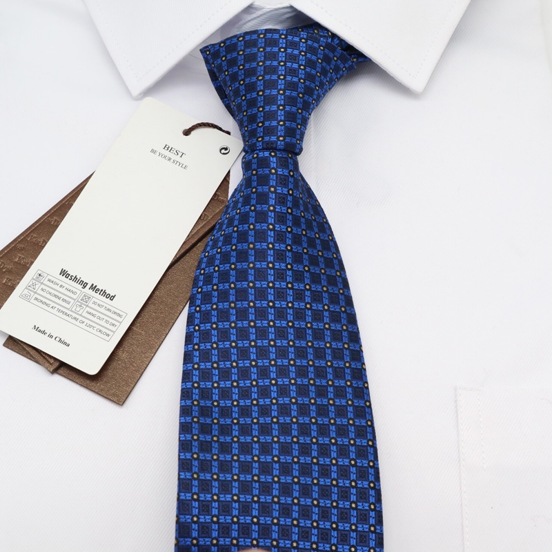 Cà Vạt 8CM Họa Tiết Chấm Bi Thời Trang Công Sở Cho Nam