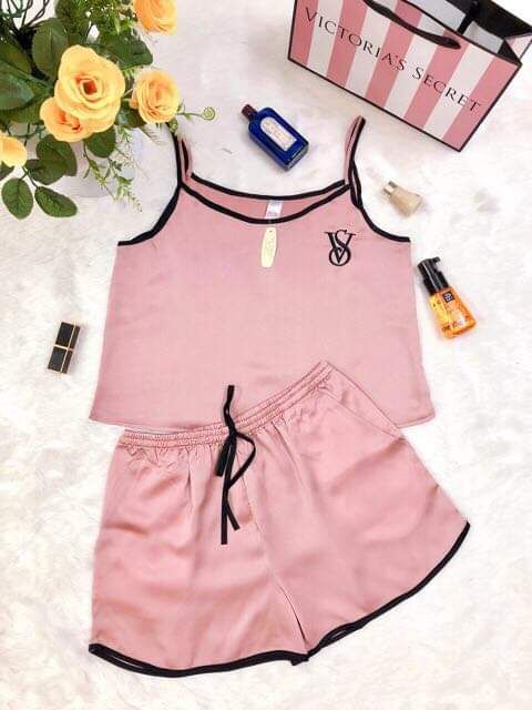 Bộ lụa mặc nhà cao cấp (kèm ảnh thật) | BigBuy360 - bigbuy360.vn