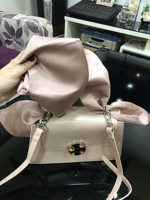 Túi CHARLES & KEITH , Tui C & K màu hồng nude