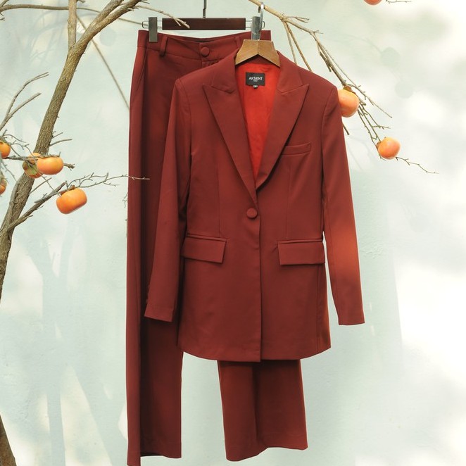 Áo blazer nữ đỏ chiết eo có đệm vai Hoankiem Blazer | BigBuy360 - bigbuy360.vn