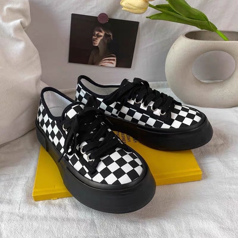 Giày thể thao nữ kẻ caro chất vải canvas siêu bền