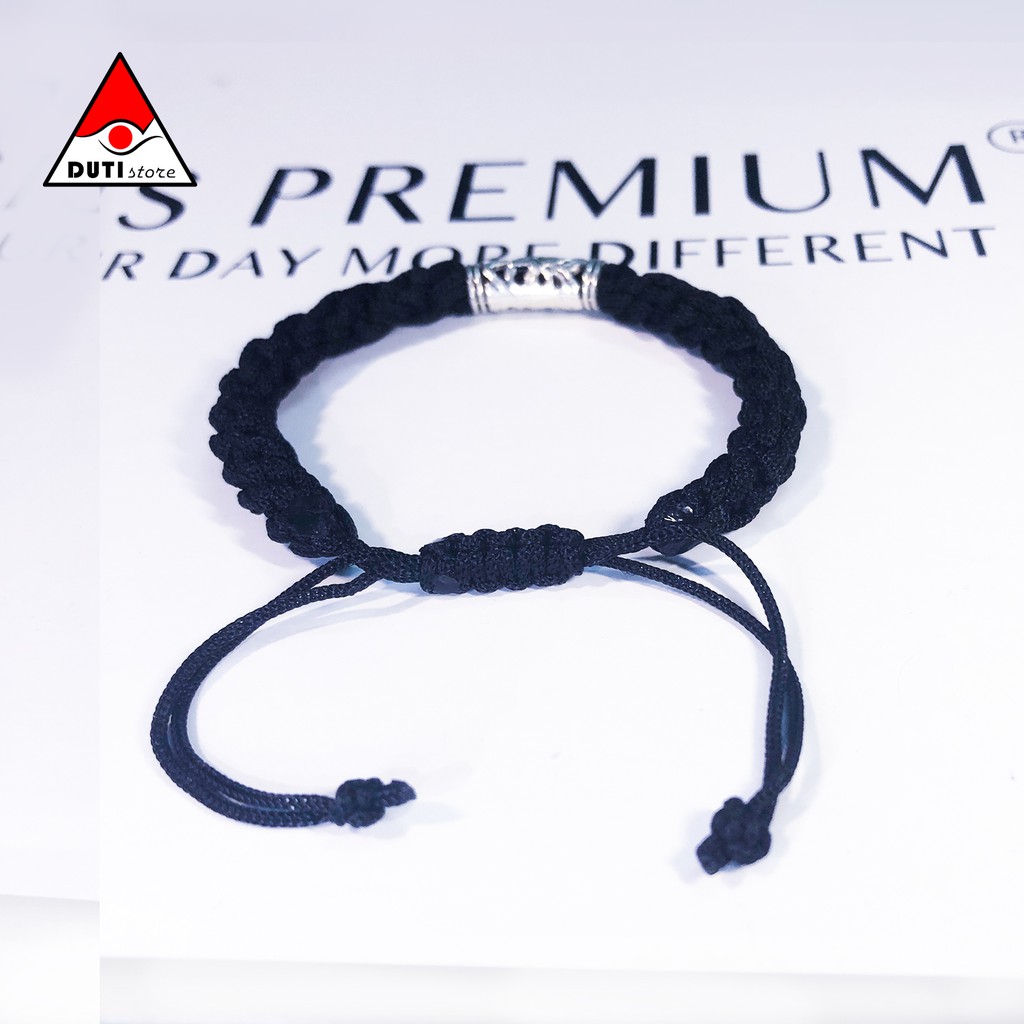 Vòng tay nam charm khắc DutiOS VCH001 kiểu rút dây mềm mịn chắc chắn