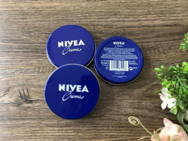 Hàng Đức Kem nẻ Nivea Creme dành cho da mặt mùa hanh khô