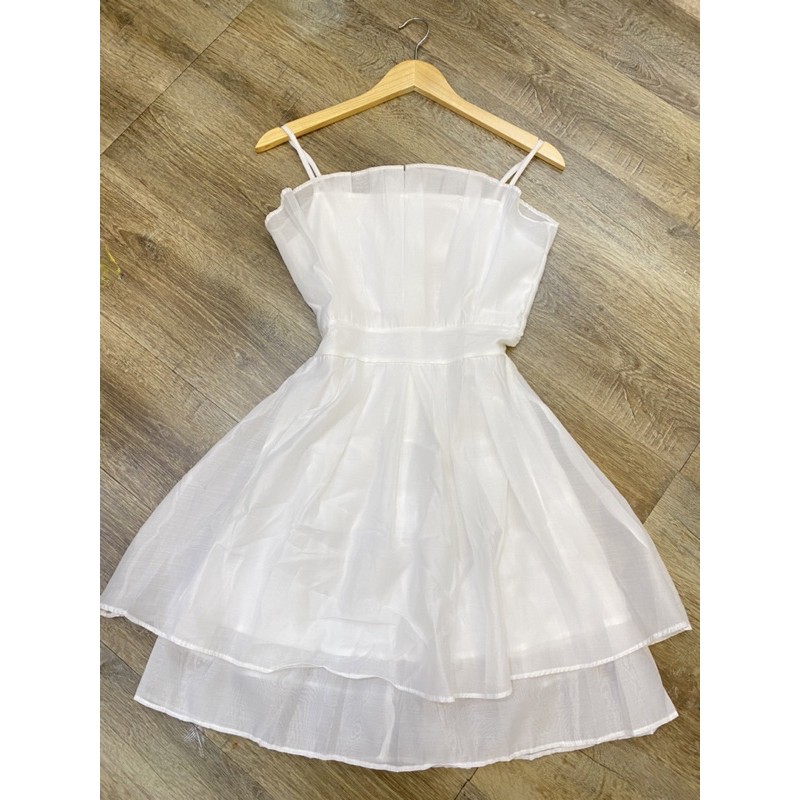 Đầm nữ dự tiệc trắng 2 dây xếp li ngực sang trọng dễ thương | BigBuy360 - bigbuy360.vn