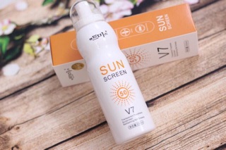 Xịt Chống Nắng Sun V7 Cam