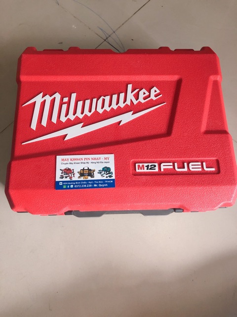 Thùng máy Milwaukee m12 bulong 2555