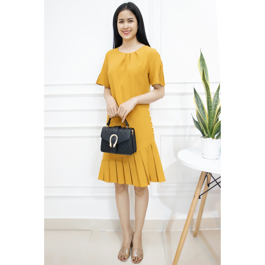 Đầm công sở cao cấp AMYRA xếp ly chất vải cotton lạnh mềm mại - đầm trung niên sang trọng da111