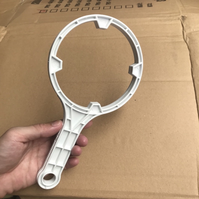 Tay kháo mở cốc máy lọc nước, tay vặn mở cốc 10 inh - có giá sỉ