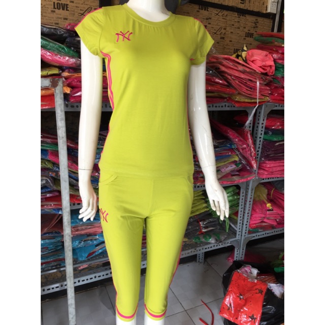 Set đồ bộ mặc nhà lửng giảm giá 40%
