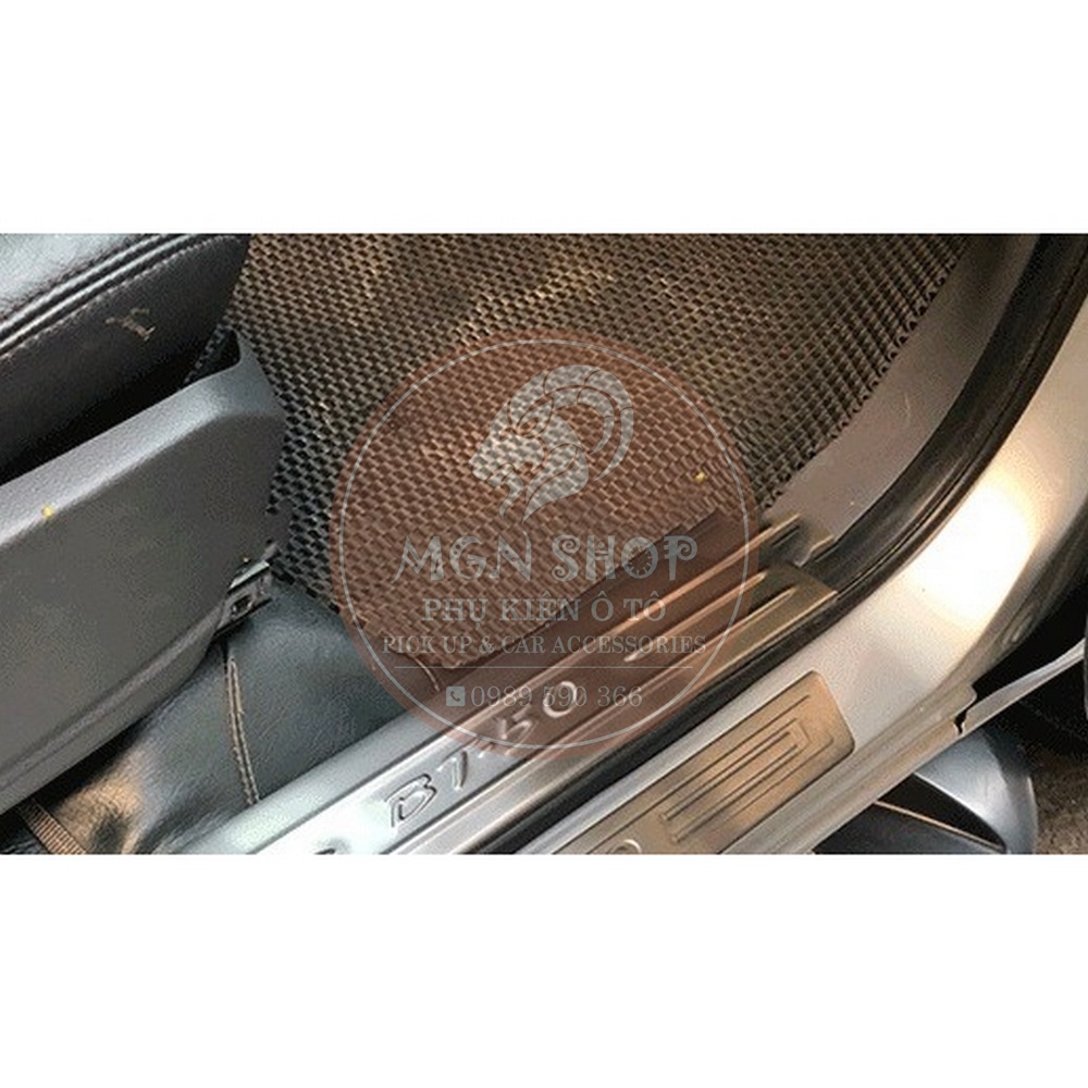 [Ốp bậc bước chân] [Mazda BT-50 2012 - 2021] [bên trong - bên ngoài] inox