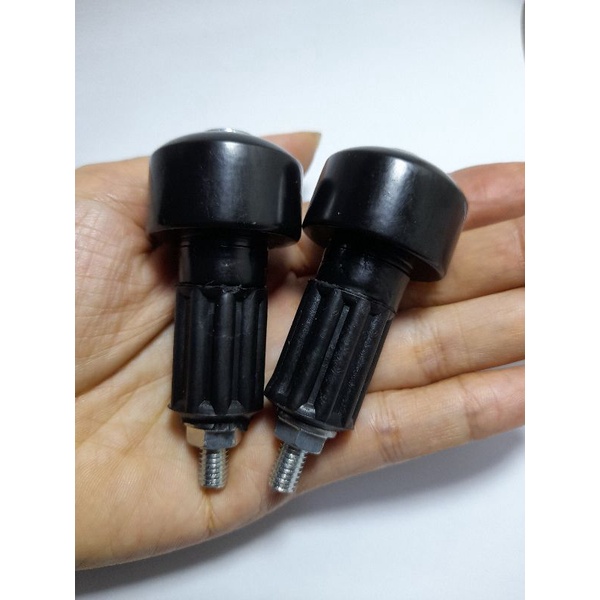 Căp gù đen sắt đặc gắn cho nhiều loại xe.