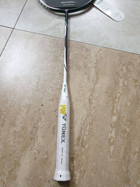 Vợt cầu lông yonex