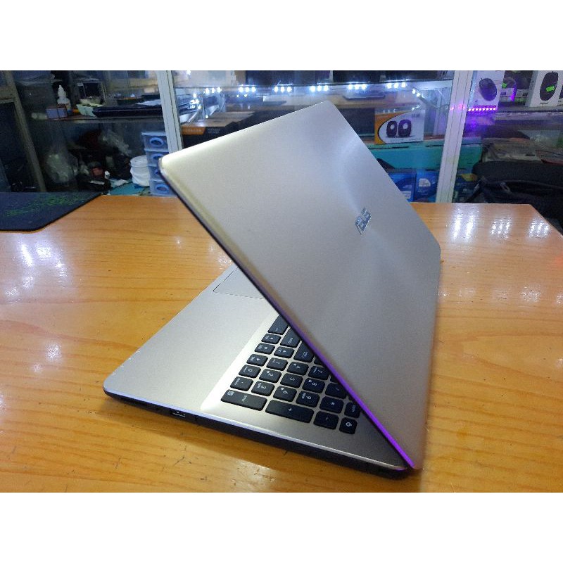 Laptop Asus X542UA i5 8250U cấu hình cao