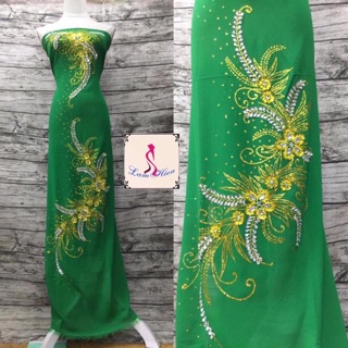 Vải áo dài đính cườm