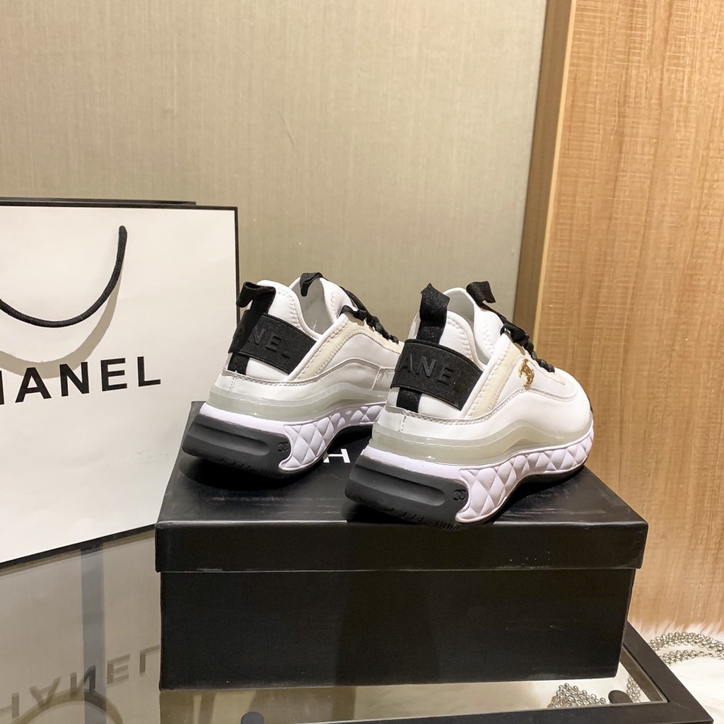 Giày Thể Thao Vải Da Lộn Màu Xám Và Trắng Không Hộp