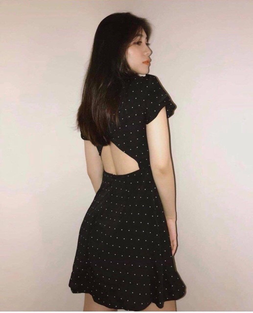 Đầm Xinh Elio Hở lưng quyến rũ kèm mút ngực form ôm body | BigBuy360 - bigbuy360.vn