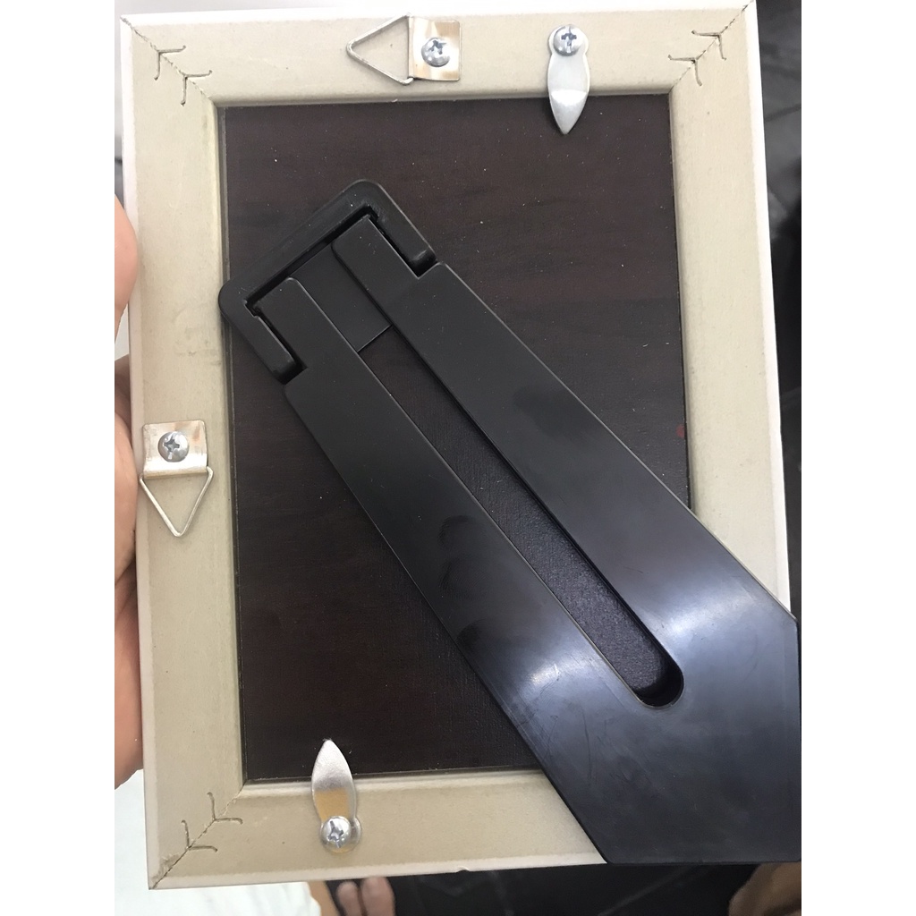Khung hình để bàn thương hiệu Tini Printing kích thước 13x18