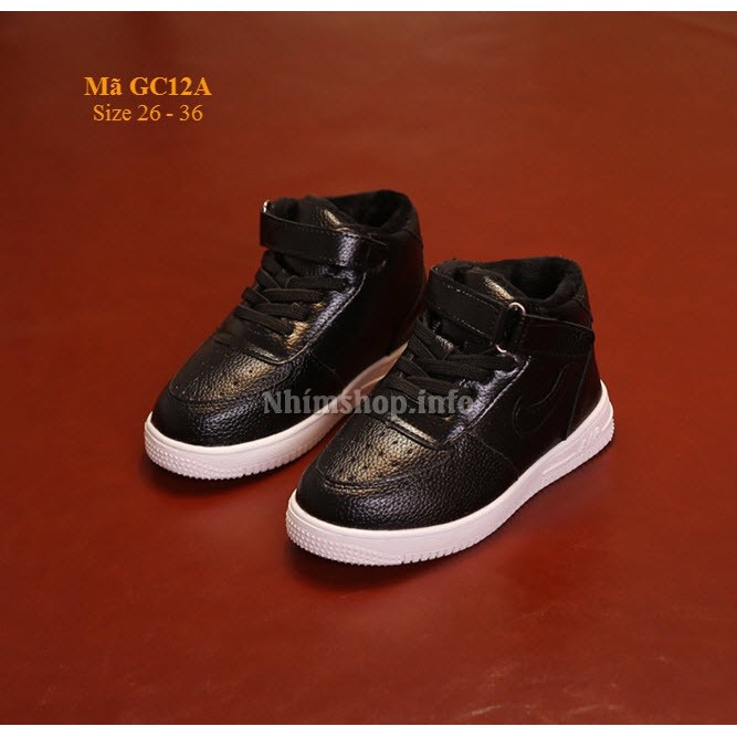 Giày sneaker màu đen cho bé 3 - 10 tuổi GC12 đen