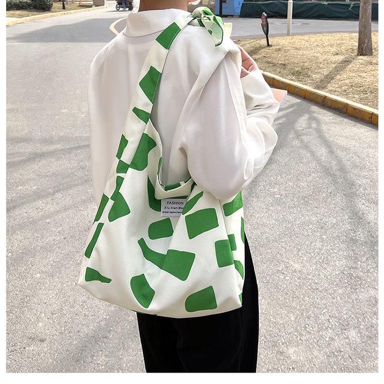 Túi Xách Đeo Chéo Một Bên Vai Dung Tích Lớn Cho Nữ