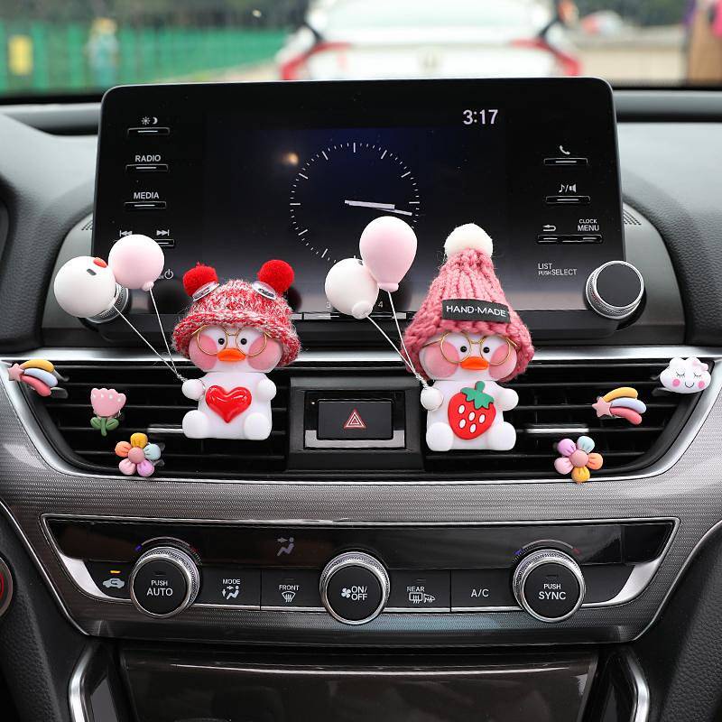 Nước hoa nhẹ thơm lâu gắn cổng thoát khí xe hơi bên trong thiết kế chú vịt hoạt hình đáng yêu trang trí