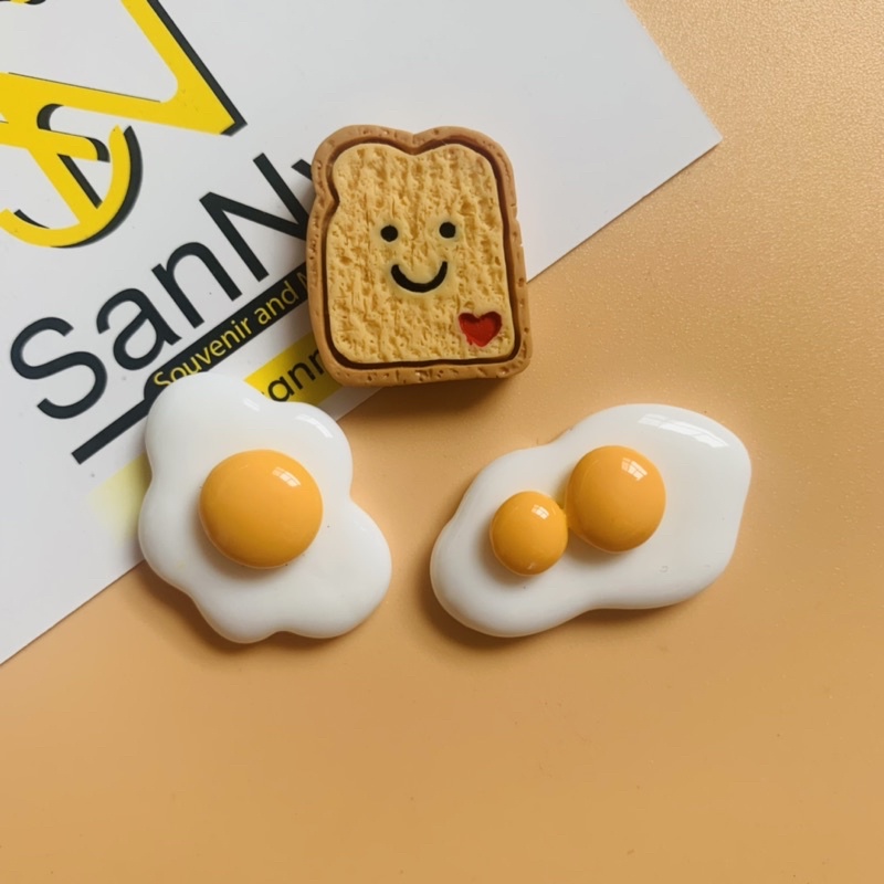 Nam châm hít dán dính trang trí tủ lạnh hình trứng và bánh mì trái tim mini