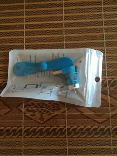 Quạt mini usb