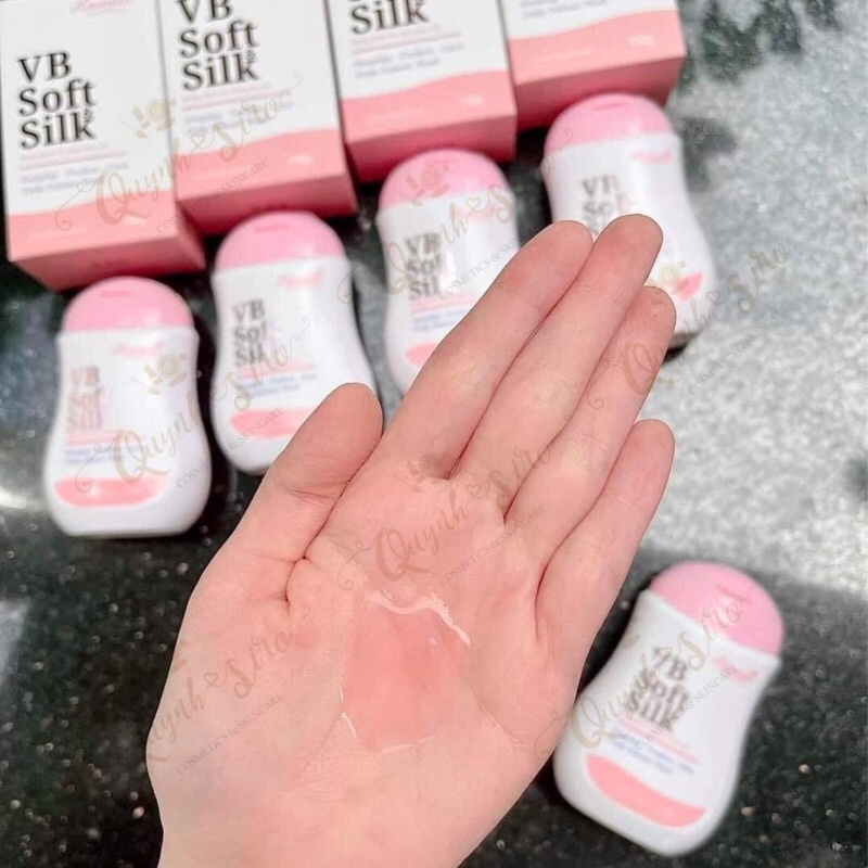 DUNG DỊCH VỆ SINH HANAYUKI SOFT SILK