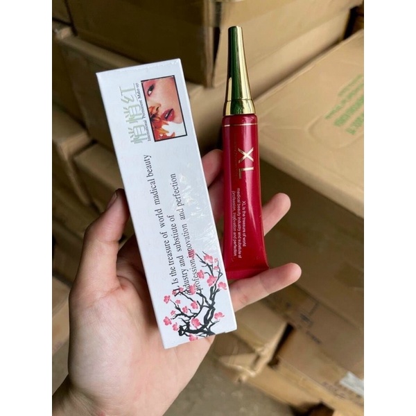 Tinh chất ủ dưỡng xóa thâm môi , thâm ti bẹn