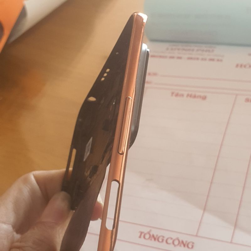 Vỏ Redmi Note 10 pro 4G có khay sim kính camera nút âm lượng