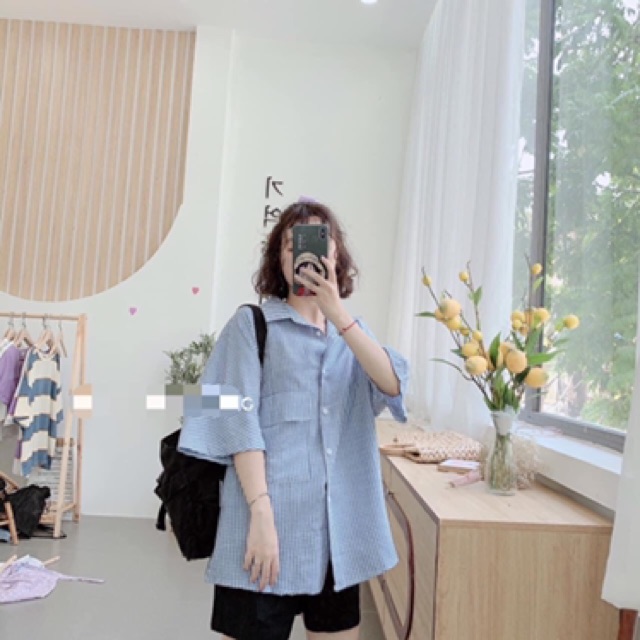 Sơ mi kẻ kèm quần kaki