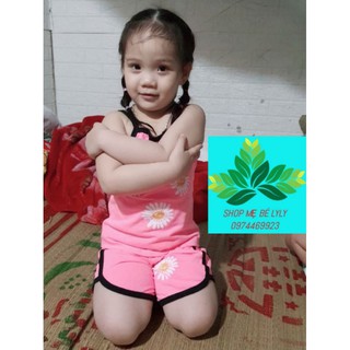 bộ hoa cúc đẹp cho bé gái