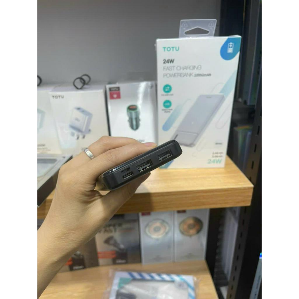 Sạc dự phòng ToTu CPBN046 10000Mah Hổ trợ sạc nhanh cổng usb 5V / 2.4A