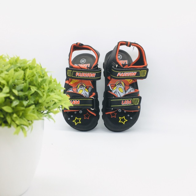 sz25-36 Sandal người nhện hàng Việt Nam xuất khẩu siêu mềm , siêu bền  chắc chắn cho bé trai đi học(hình thật)