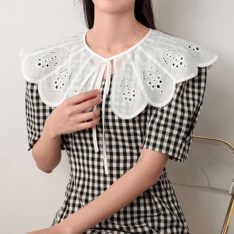 Khăn Choàng Cổ Giả Thêu Họa Tiết Chấm Bi Phong Cách Lolita Nhật Bản Cho Nữ