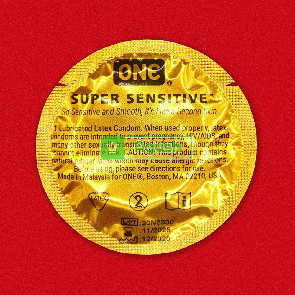 Bao cao su siêu mỏng gia đình chính hãng ONE CONDOM SUPER SENSITIVE lì xì 2 cái nhiều nước gel bôi trơn che tên sản phẩm