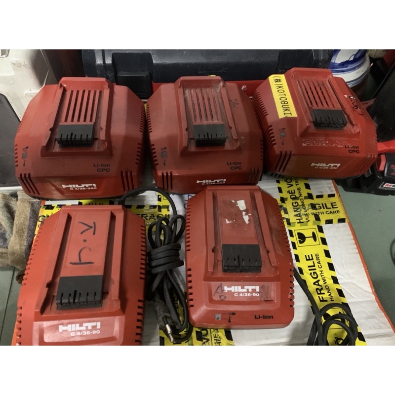 Sạc Hilti 14/22/36v 220v